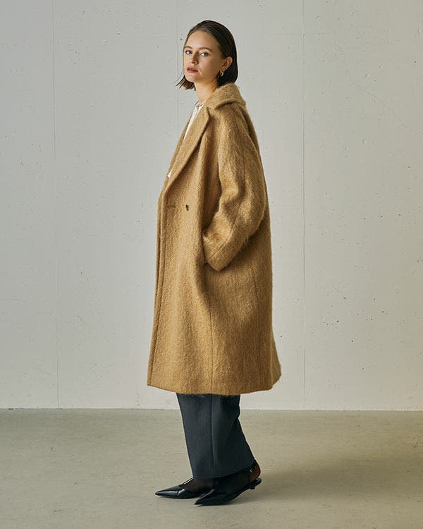 本物を知る大人女性世代のファッションブランド j.(ジェイドット)